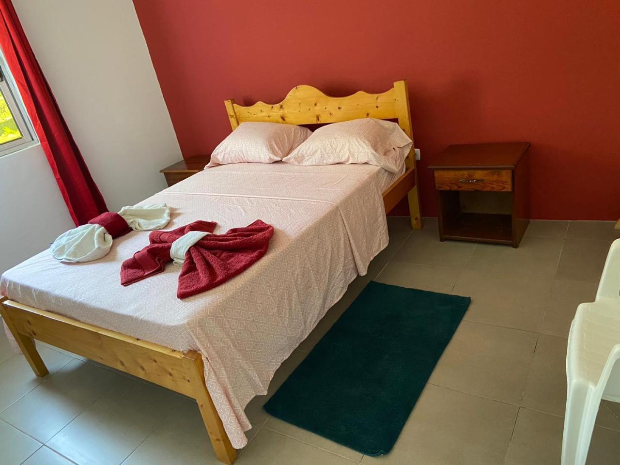 Casa Ze & Sonia Bed & Breakfast Portela Eksteriør bilde